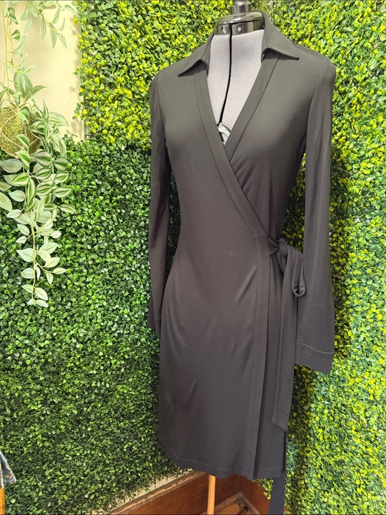 Diane Von Furstenberg Dresses & Skirts - Diane Von Furstenberg Black Wrap Shirt Dress